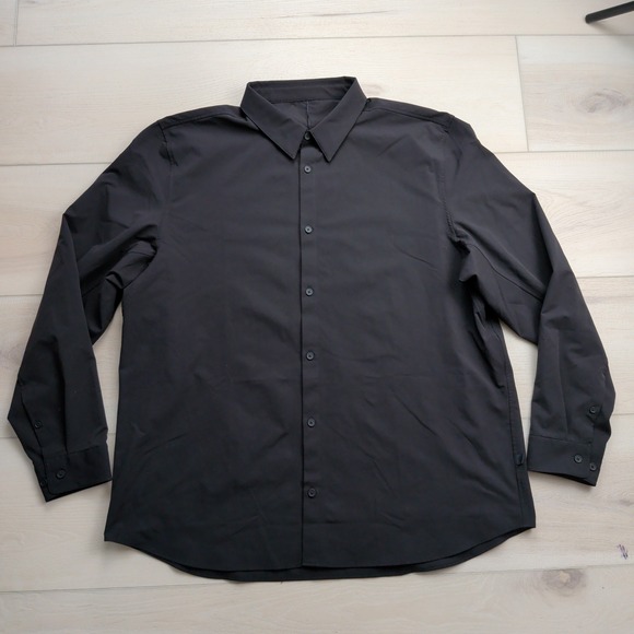 Lululemon Other - Lululemon New Venture Shirt Mens XL Long Sleeve Button Black Stretch